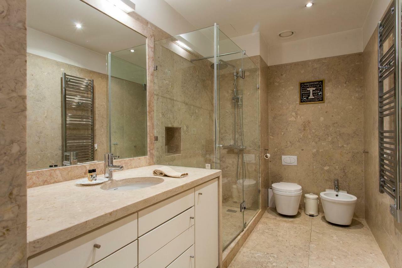 Apartment Carmo Lizbona Zewnętrze zdjęcie